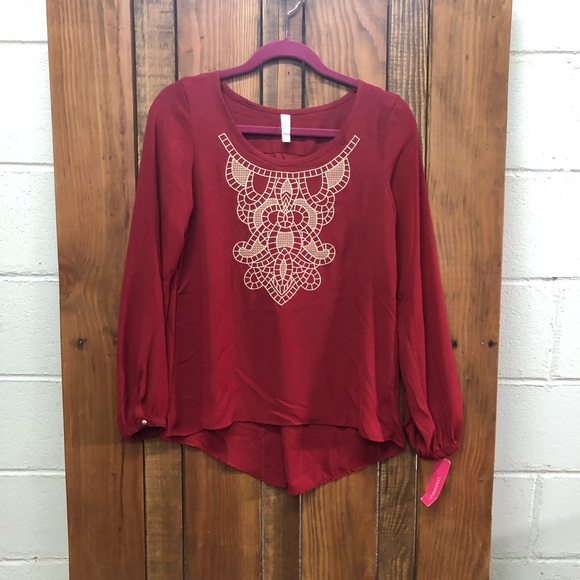 Xhilaration NWT size small red blouse - Picture 3 of 8